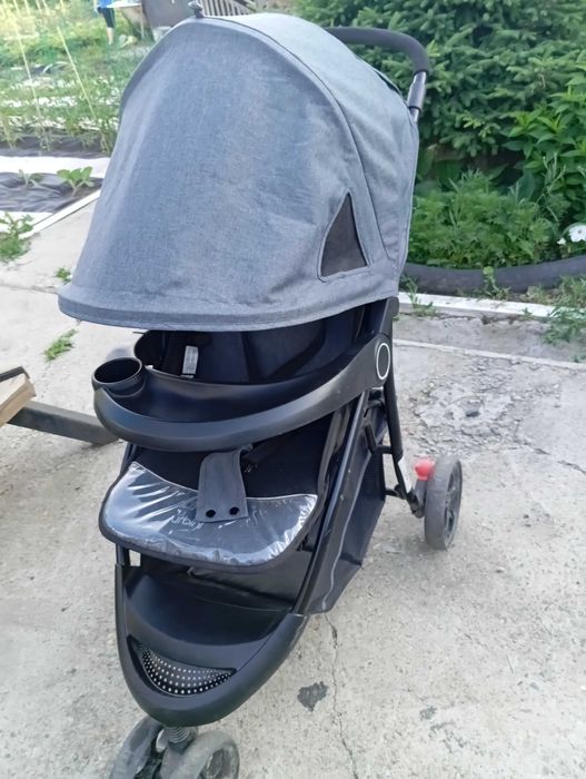 Коляска в хорошем состоянии