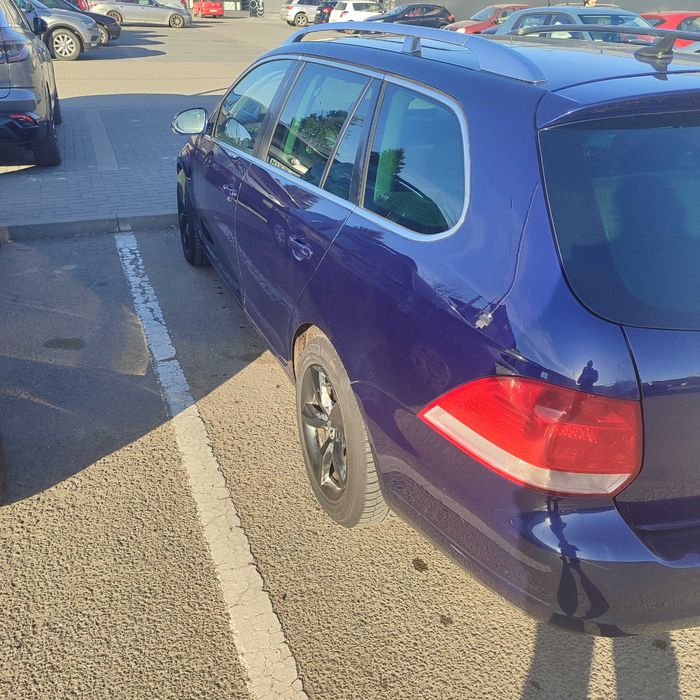 Vând VW Golf 5 Break 1,4 TSI an 2009 stare impecabila