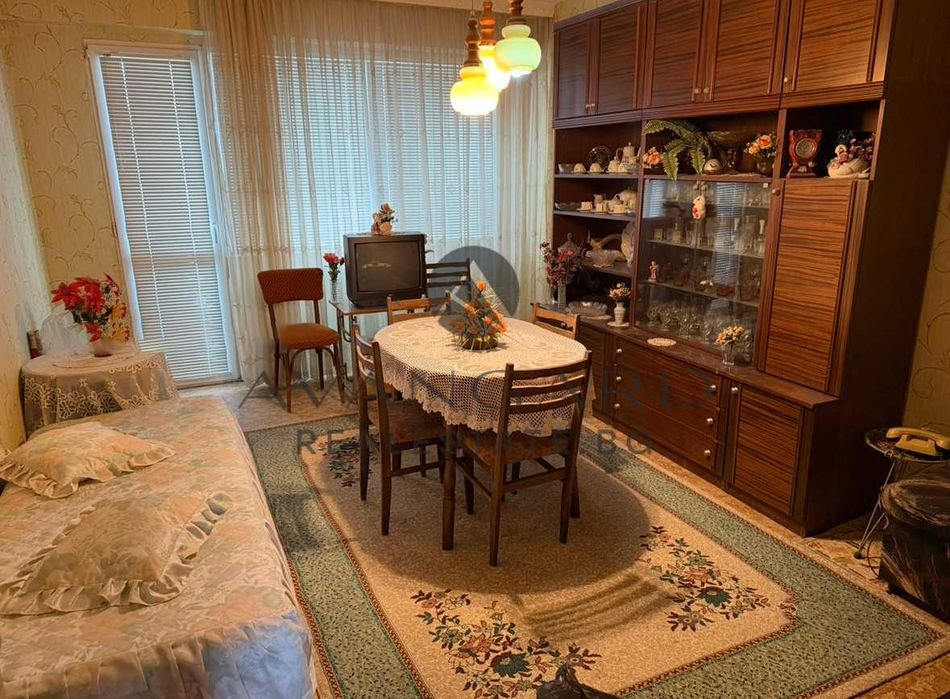 оф.23051 Четиристаен обзаведен/ Изгрев