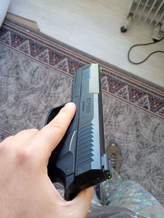 Pistol airsoft/paintball umarex TP 40 .50 cal