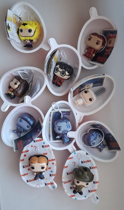 Фигурки очень странные дела и Гарри Поттер