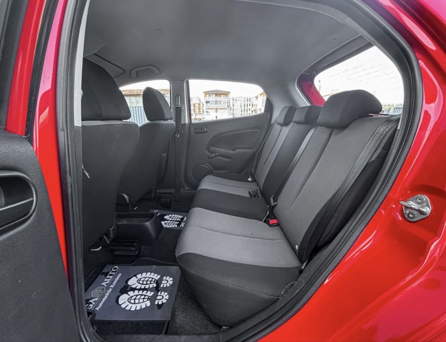 Vând Mazda 2 2008