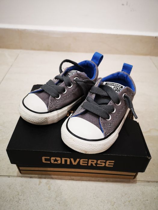 Бебешки обувки Converse 21 номер