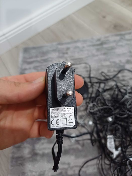 Leduri/becuri mobila