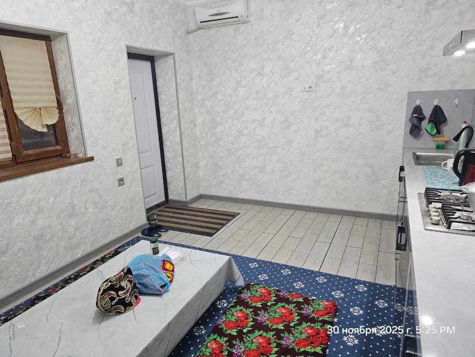 Термиз шахар марказида ховли сотилади