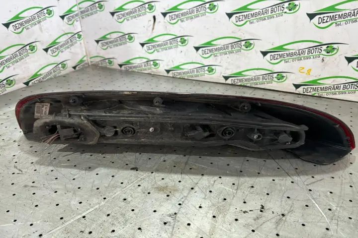 Lampa / Tripla stop stanga pe aripa Opel Corsa 2001 1.2 MT (75 hp)