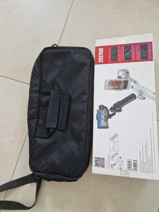 Стабилизатор за смартфони-Гимбал- Zhiyun-Tech SMOOTH 4