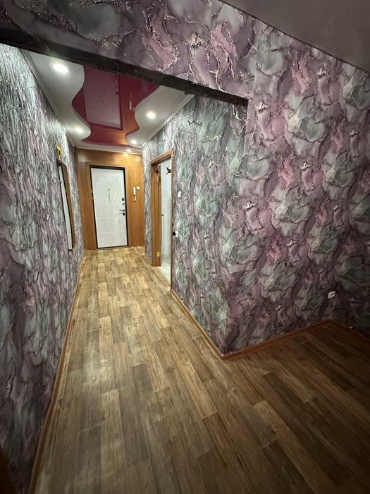 Продаю 3ком., квартиру У/П