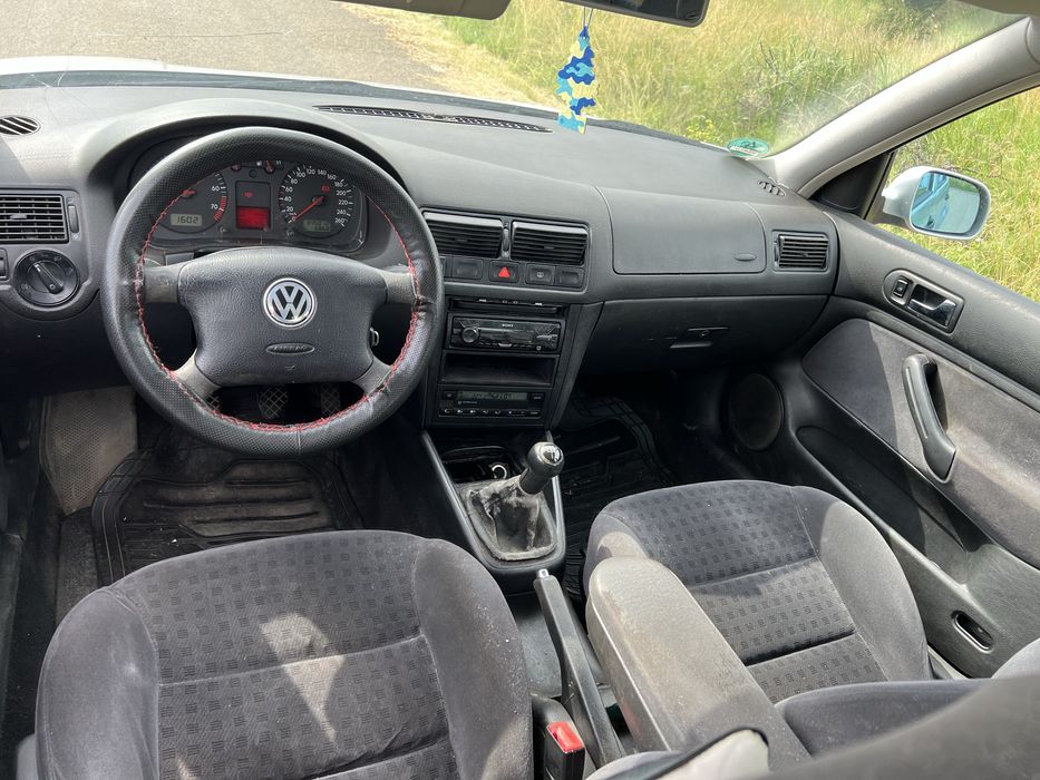 VOLKSWAGEN Golf 2001 — imagine 5