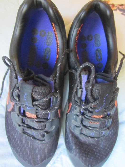 Nike AirZoom Winflo8, masura 44,5 (US-10.5 UK-9 CM-28.5) stare f. buna