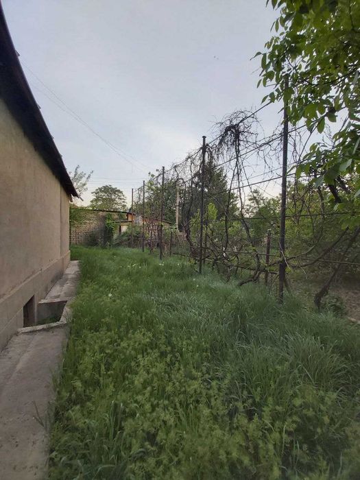 Участок с домом в аренду под цех склад возле парка Янги Узбекистан