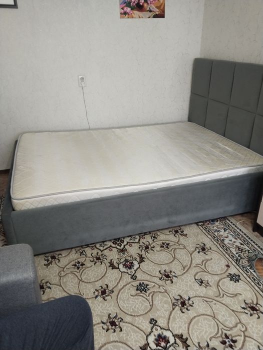 Продам кровать двухспальная