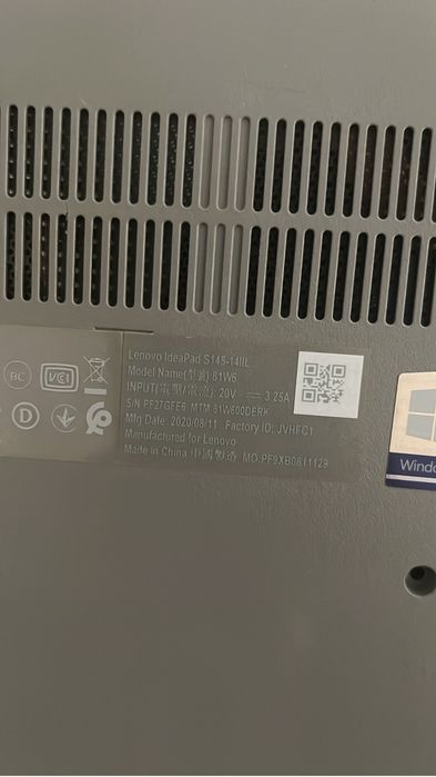 Ноутбук Lenova в хоршем