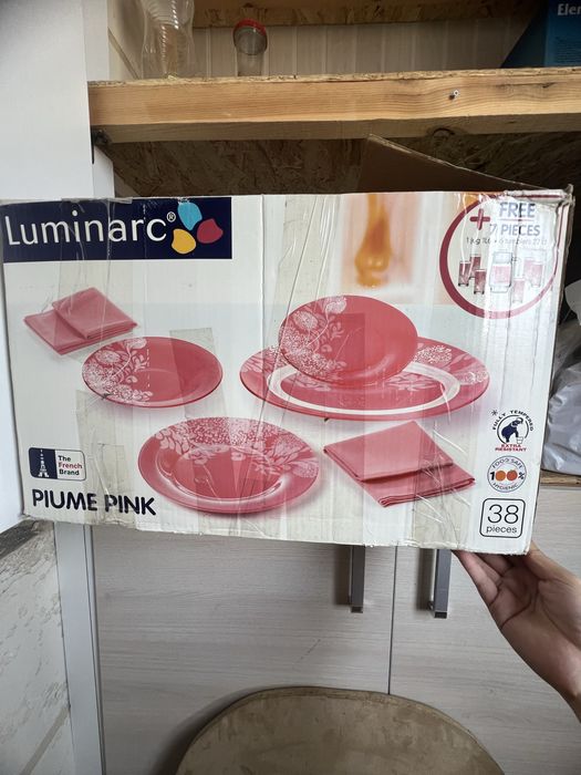 набор посуды Luminarc Piume Pink (38 предметов)