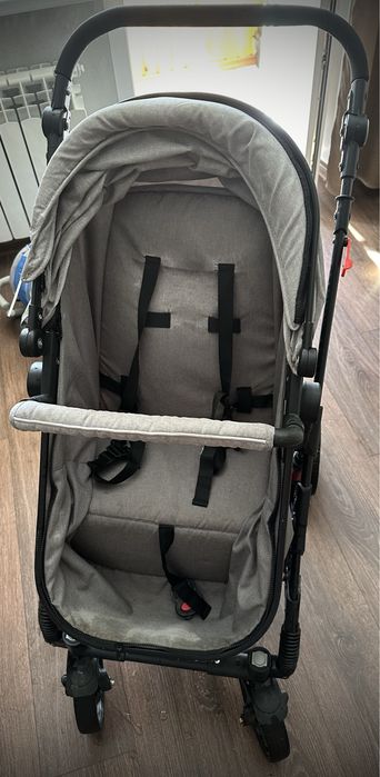 Продам коляску 3в1.