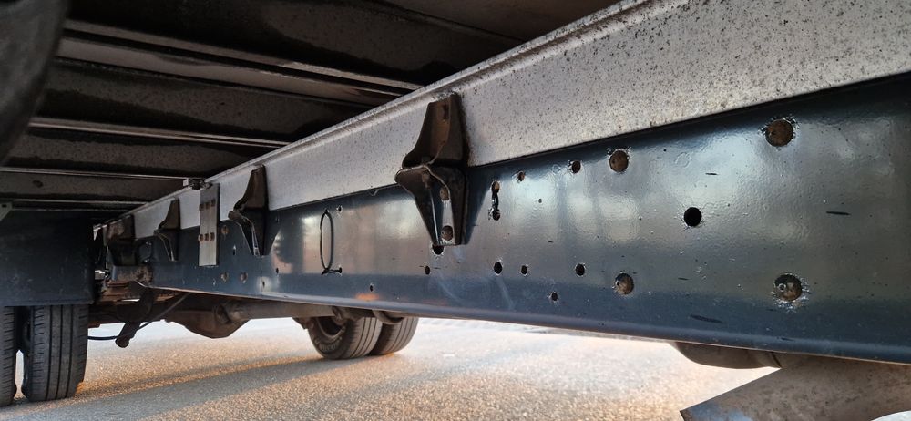 Iveco daily 35c15 35c18 35c17 50c15 mercedes sprinter 519 518 516 416