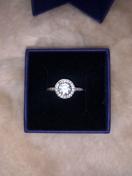 Inel Swarovski argintiu