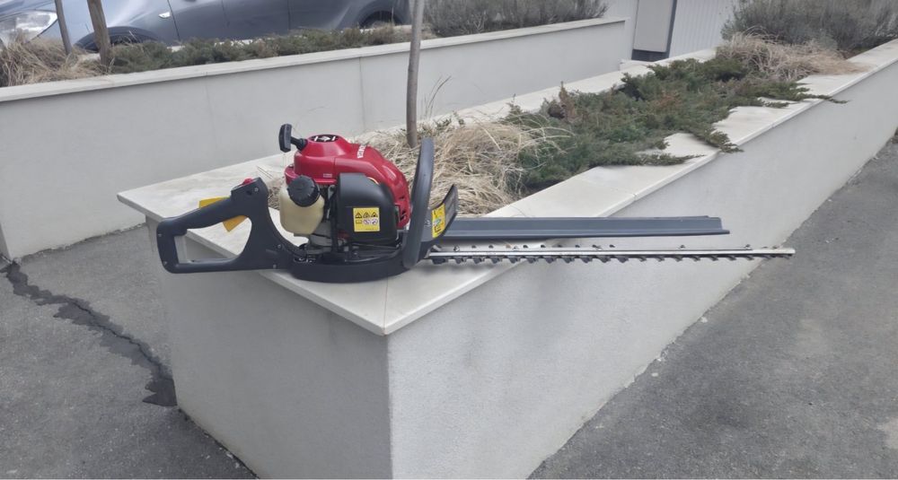 Храсторез Honda HHH 25D 4 тактов