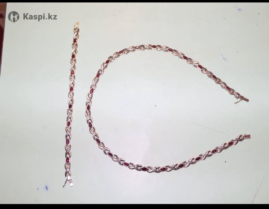 Комплект колье и браслет с рубином