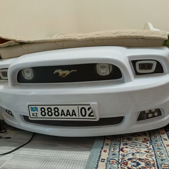 детская кровать машинка