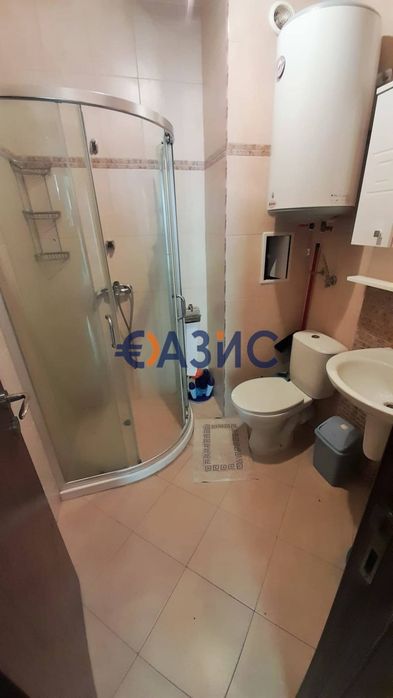 Продава се Тристаен апартамент в к.к. Слънчев бряг - 70 кв.м за 1643 €/кв.м - Снимка #6