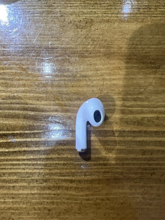 Air pods 4  apple оригинал