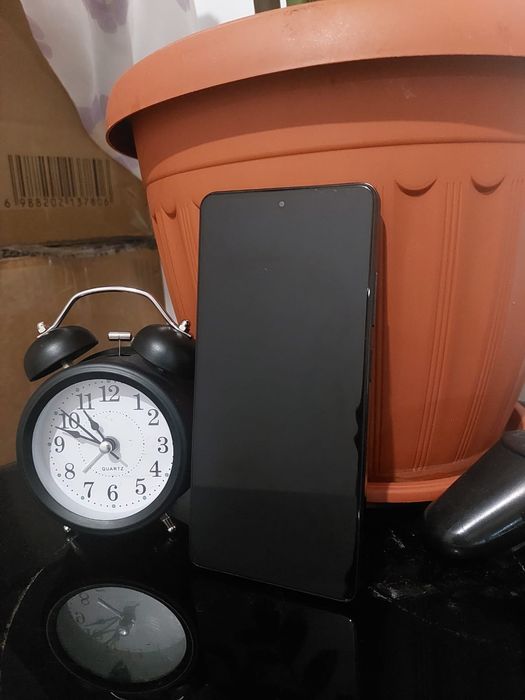 Продам Поко х5 про 5g