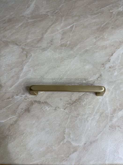 Продам ручки для мебели