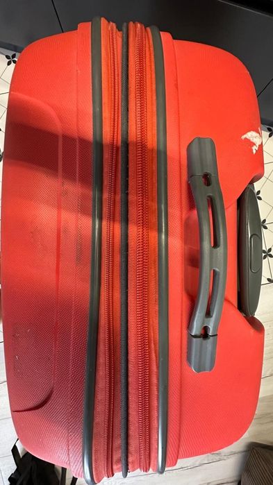 MODO чемодан                     .