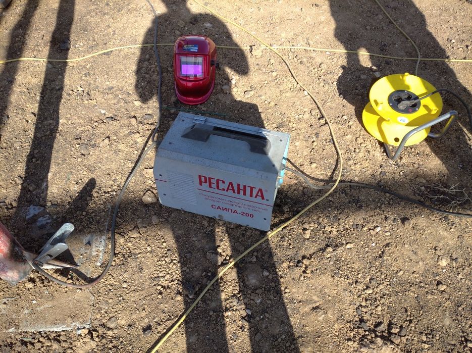 Продам сварочный аппарат Ресанта саипа 200