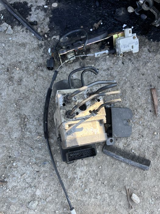 pompa abs passat b5,5 2005