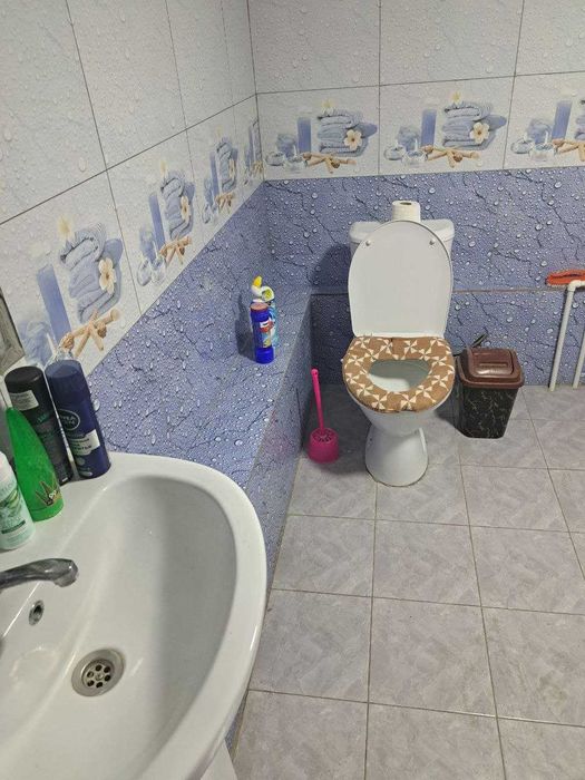 Hovli 8 sotix 5 xona + sanuzel