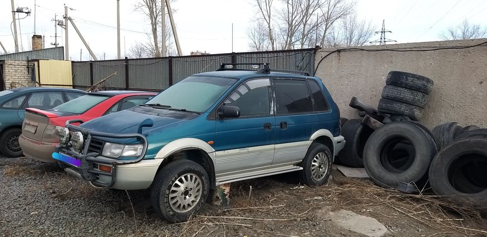Продам  Mitsubishi RVR