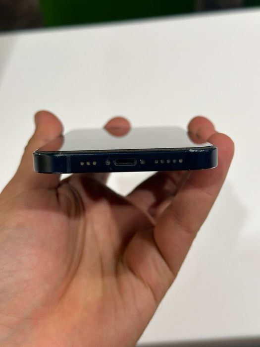 iPhone 13 • 128Gb • Dark Blue • Всё работает • Комплект
