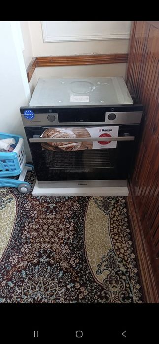 Духовка HANSA продаётся новый не пользовался