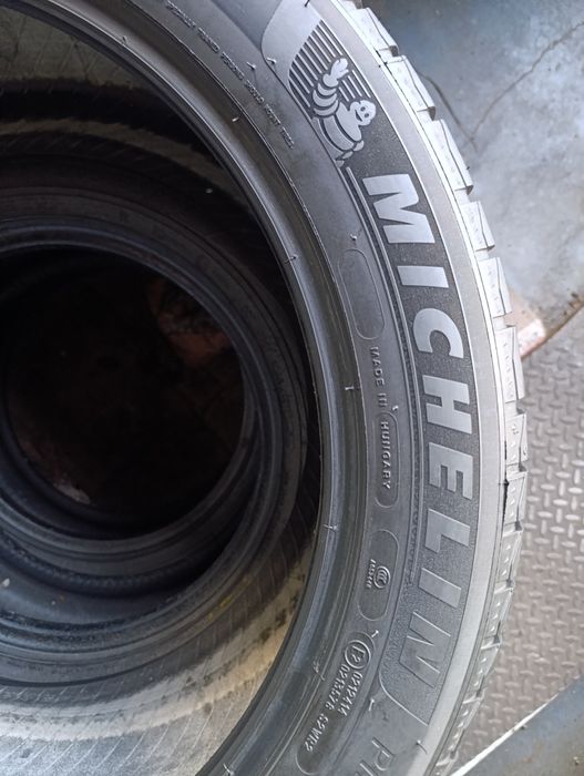 Anvelope de iarnă 295 40 20 Michelin dot 2022