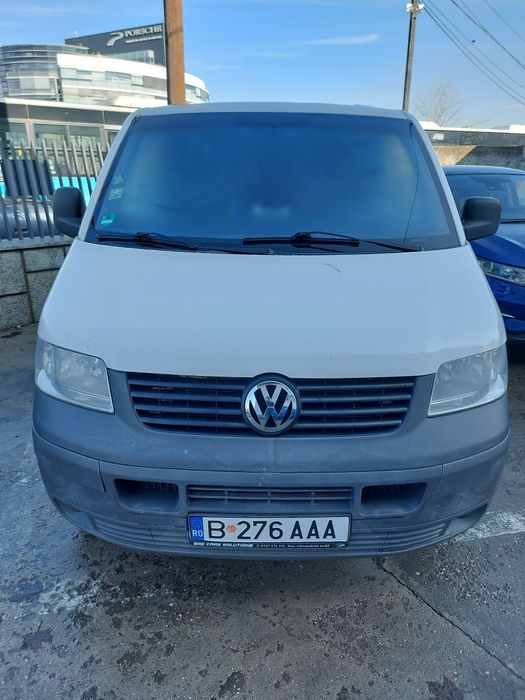 Vand T5  Volkswagen Caravelle 8+1