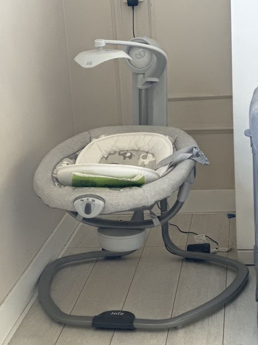 Продам  шезлонг люлька