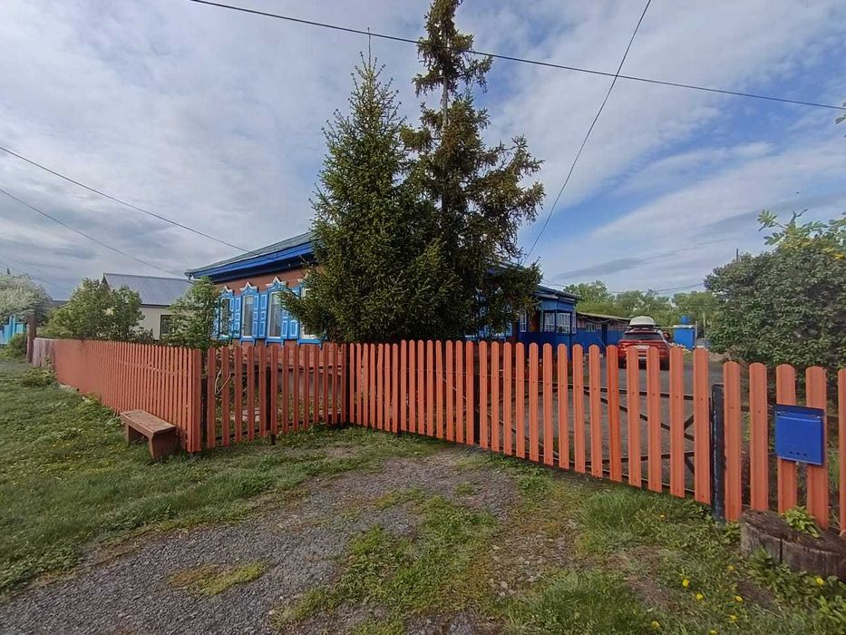Продается частный дом с.Петерфельд 90 кв.м