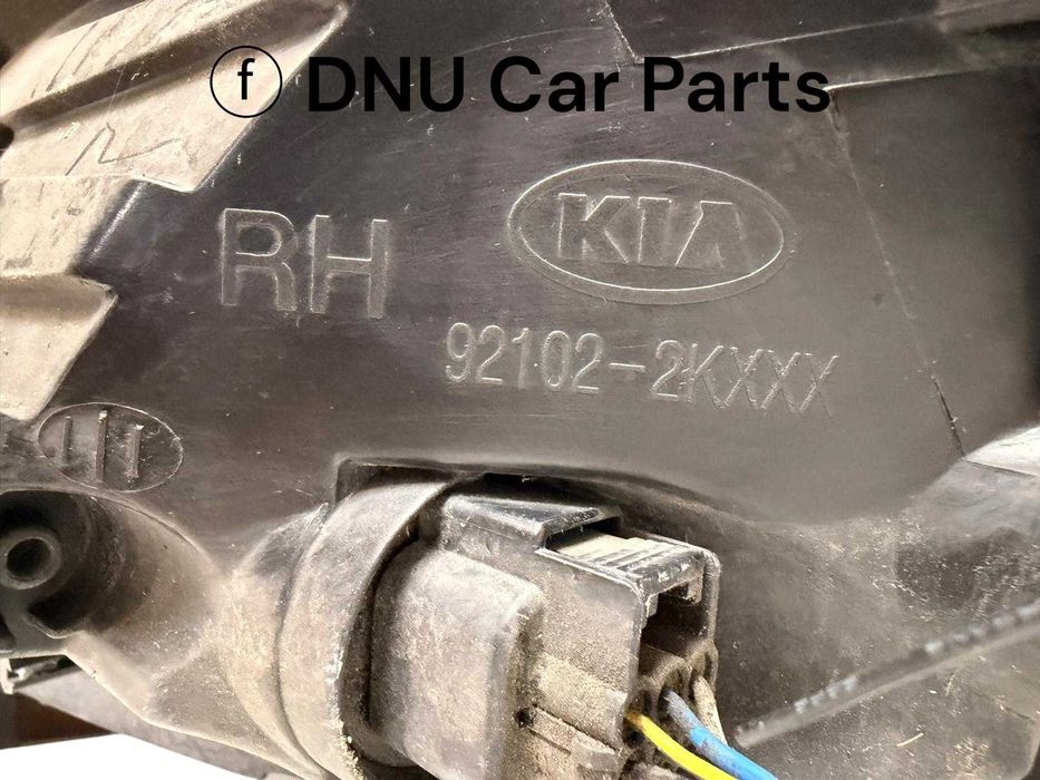Far dreapta Kia Soul OEM 92102-2KXXX 2009-2013