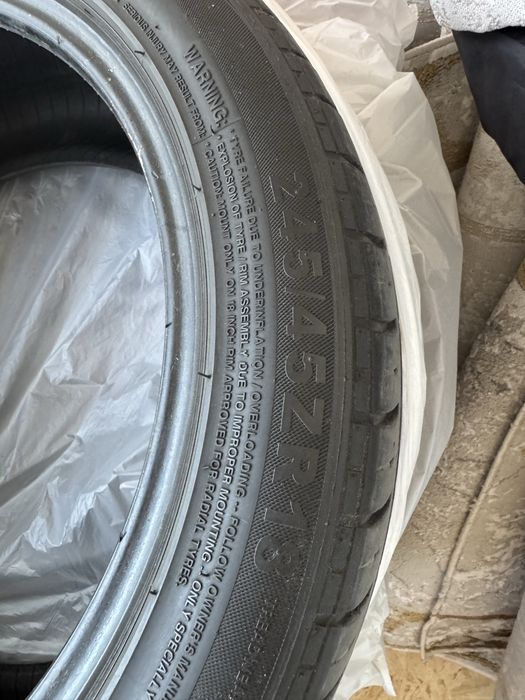 Леьние шины 245/45/18 комплект