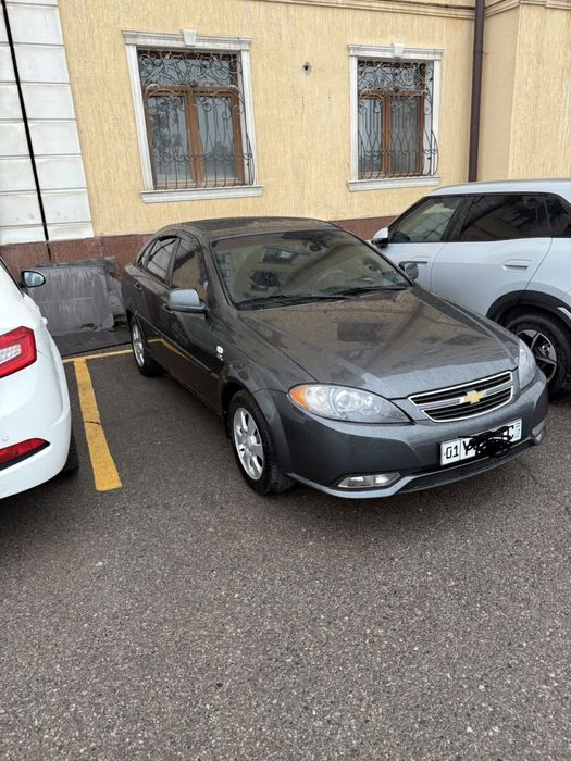 Chevrolet gentra 3-pozitsiya 2019 kraska toza