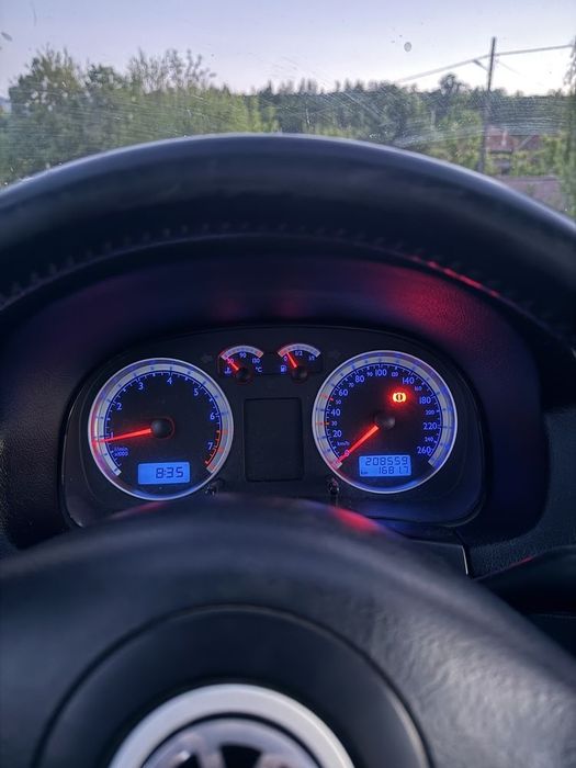 VOLKSWAGEN Bora 2002 — imagine 5