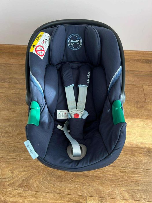 Бебешки кош/стол/ за кола