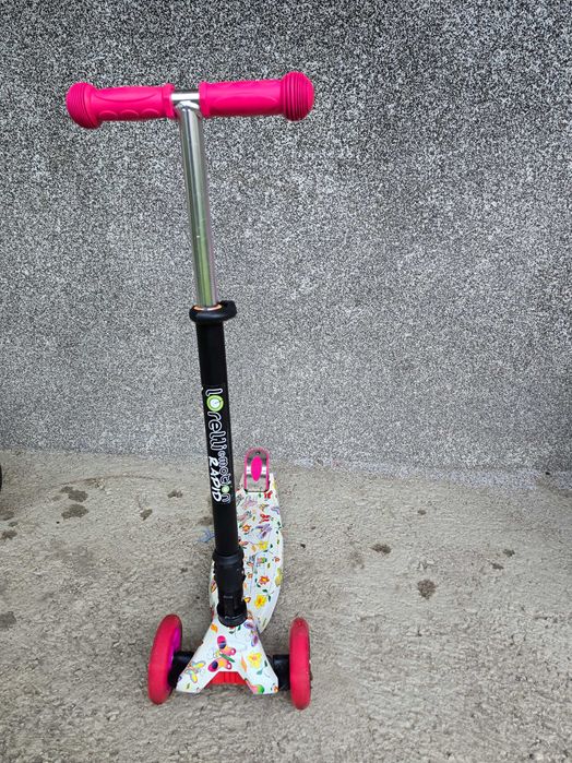 Тротинетка Lorelli Rapid със светещи гуми