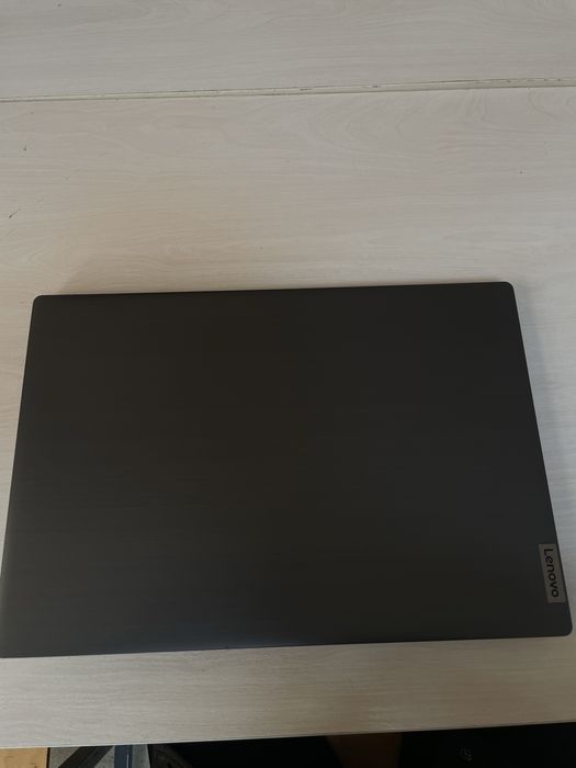 Lenevo DESKTOP-KP44868