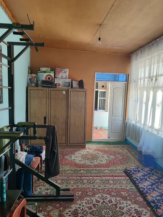 Ховли сотилади Қарши шахар марказидан