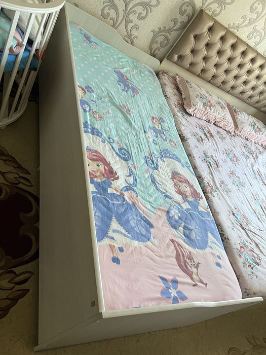 Диван-Кроват, холати яхши