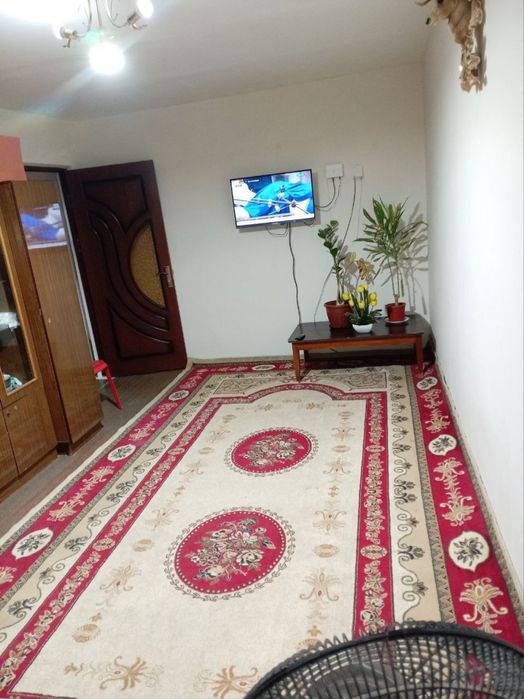 Чирчик 4 м/р 1х сотилади Нархи 22.000$ Бош толов ва паспорт бн Ипотека