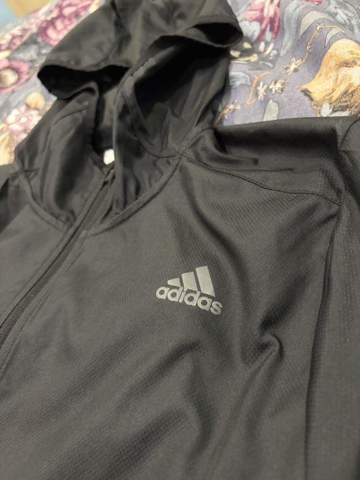 Ветровка на Adidas 12-14г.